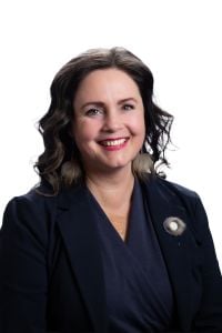 Minister Laura Lang