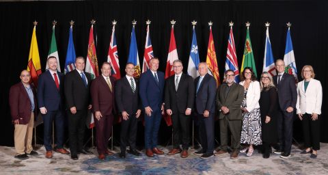 Les ministres fédéral, provinciaux et territoriaux de l’Agriculture lors de leur conférence annuelle à Halifax (Nouvelle-Écosse). Photo : Darrow Multimedia Inc.