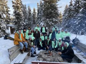 Trʼondëk Hwëchʼin and the Government of Yukon hosted an Indigenous-led by-youth-for-youth retreat. The goal of this on the land retreat was to foster connections and support mental wellness. 